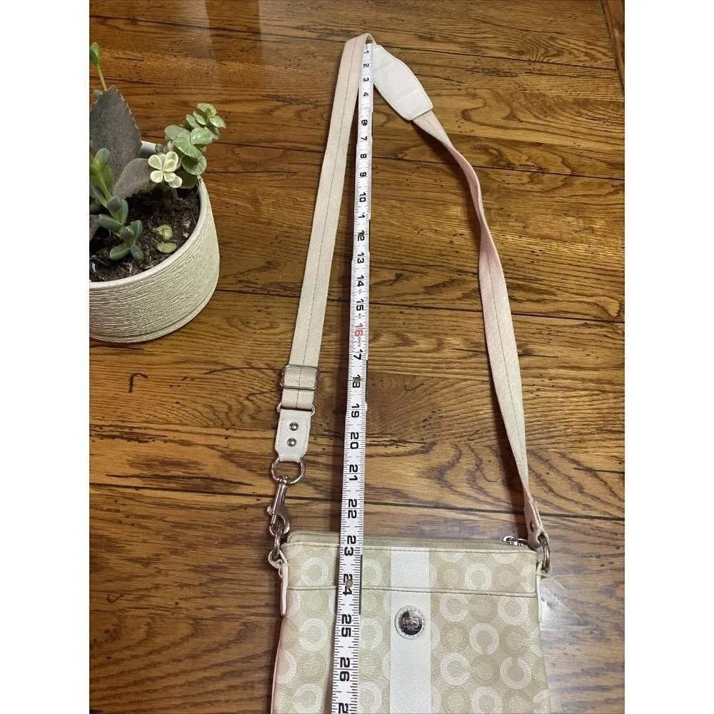 Coach vintage brooke